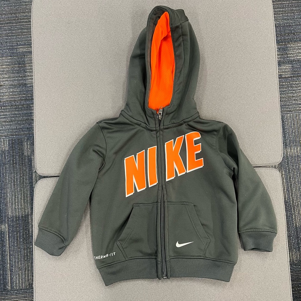 Nike hoodie, 18 months toddler boy